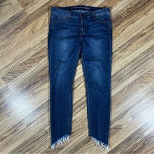 Articles Of Society Womens Size 31 Asymmetrical frayed hem jeans Denim jeans